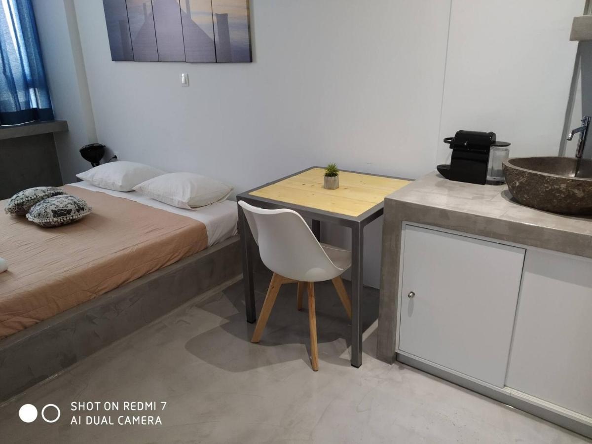 Facadoro Apartment *