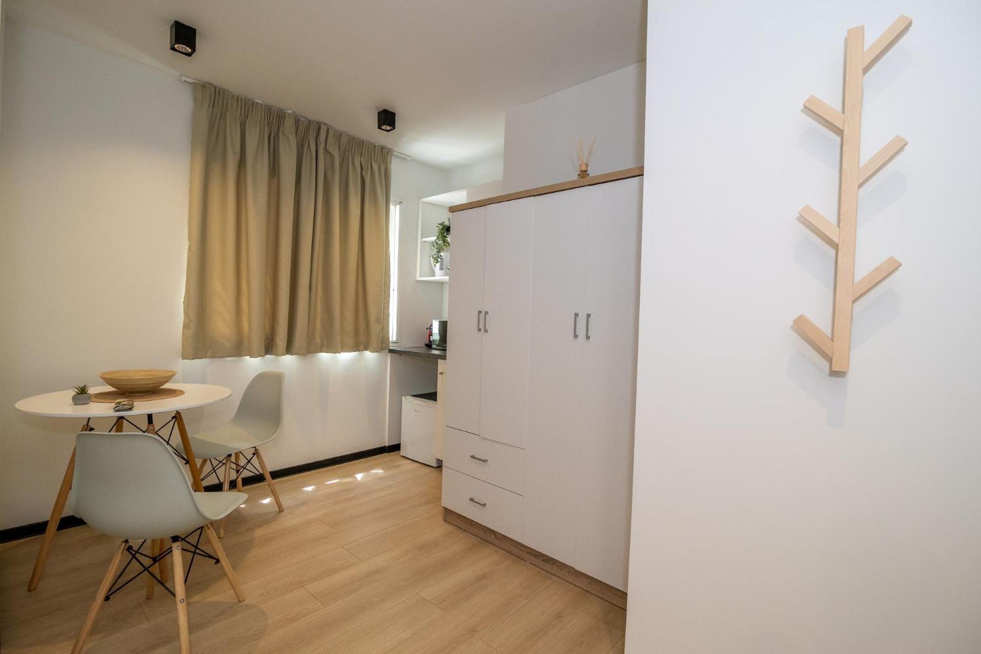 Apartment Facadoro *